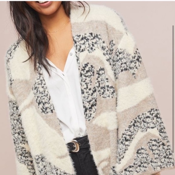**SOLD** Anthropologie Winter Walk Fuzzy Kimono - Picture 2 of 7